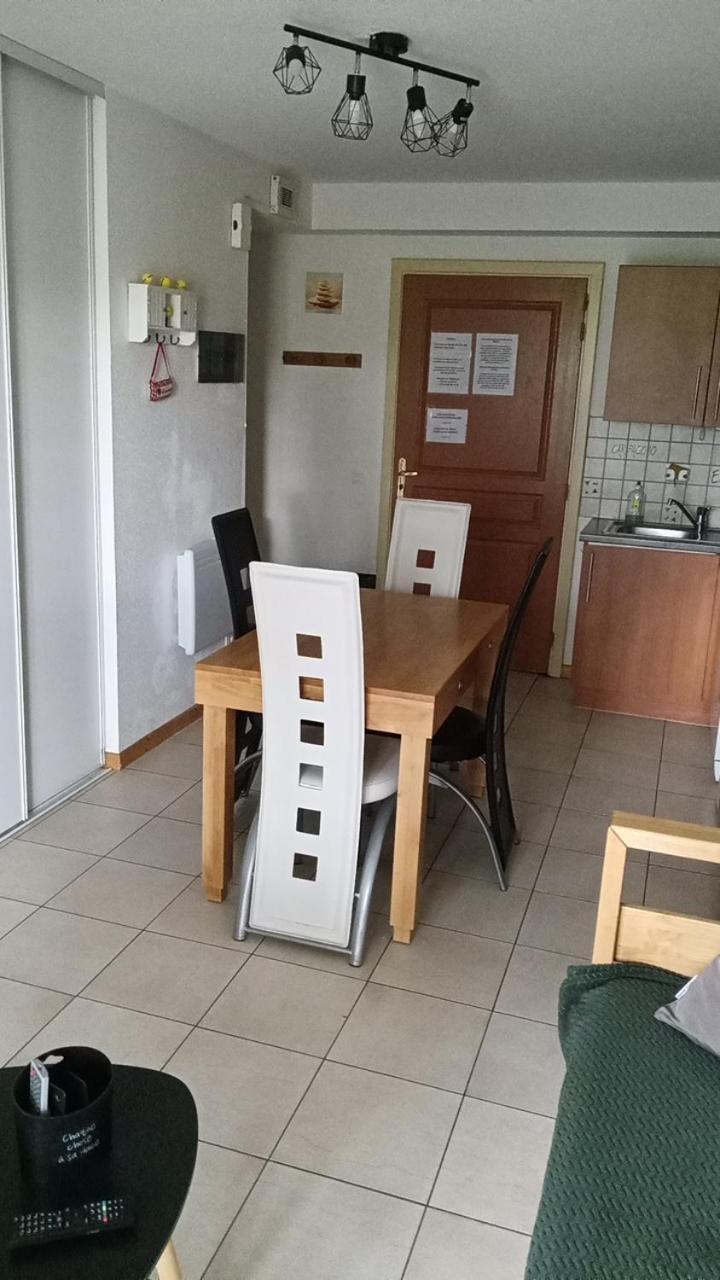 Le Roi Du Sundgau Pres De La Horse - Mooslargue Lejlighedshotel Eksteriør billede